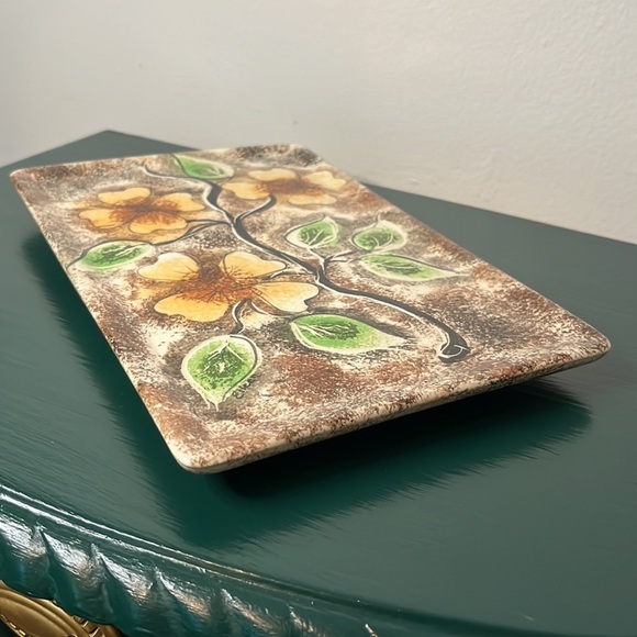 1960’s Vintage Mid Century Modern Yellow Flowers Vanity Tray - Picture 3 of 9